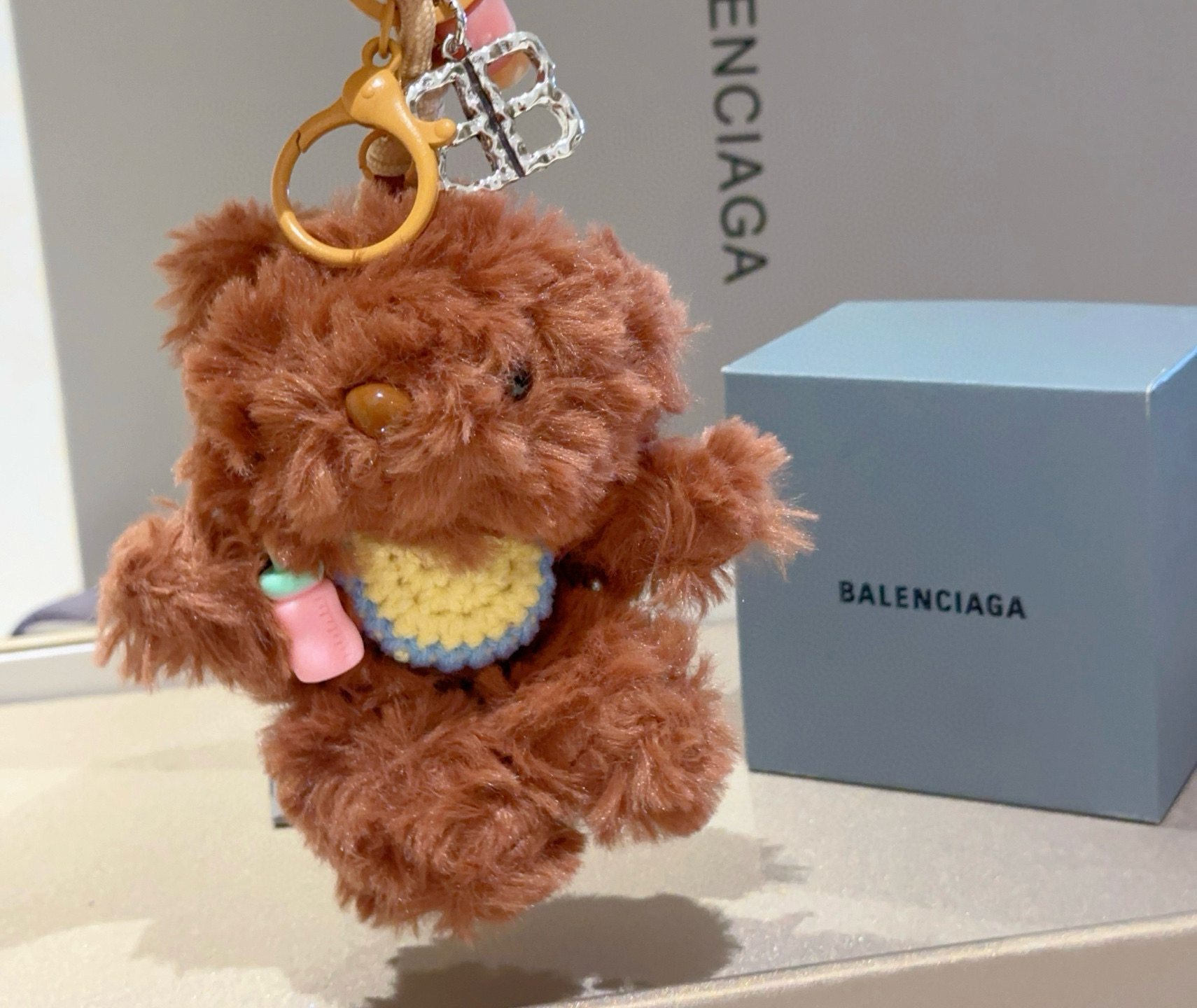 [TOP] BALENCIAGA Keychain - Brown