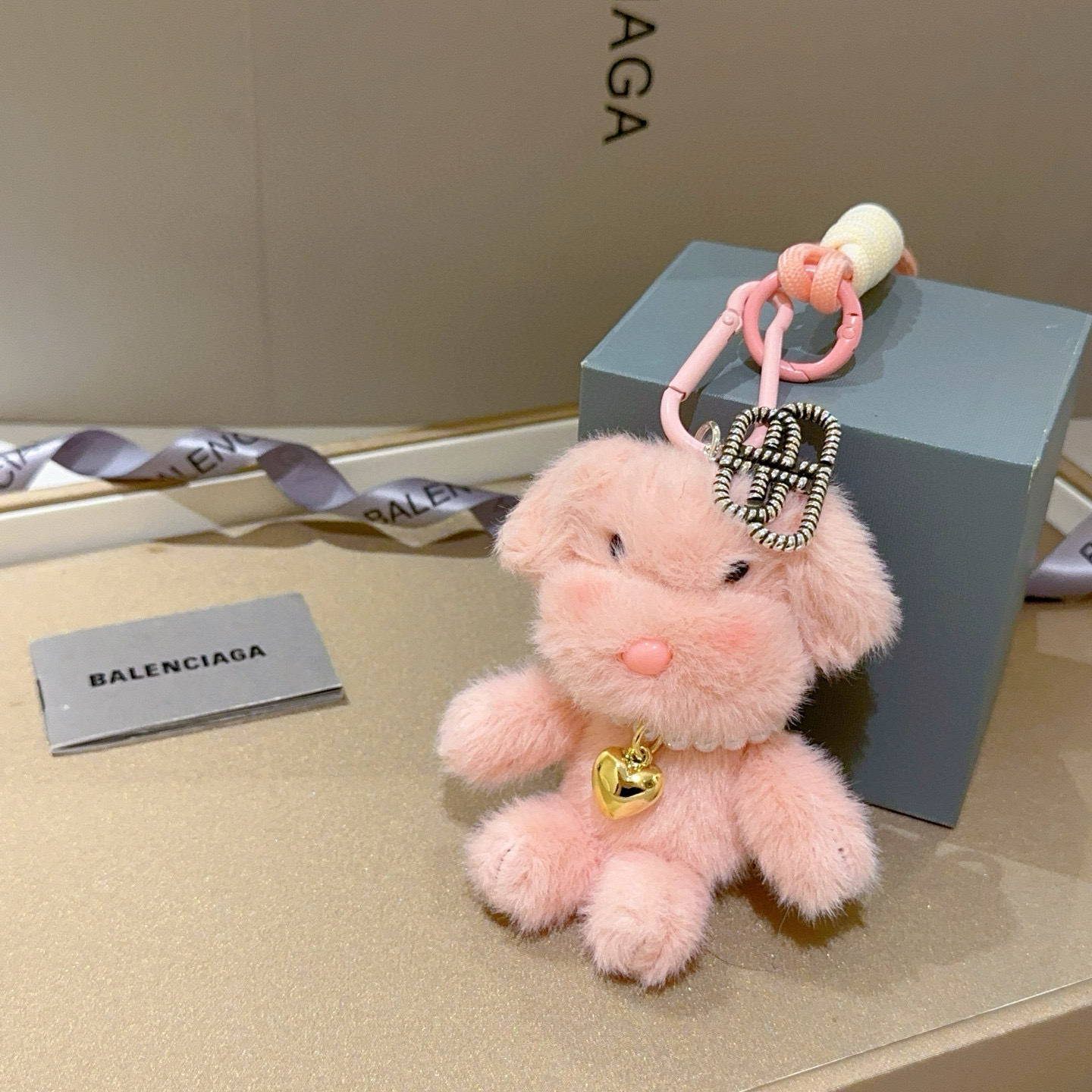 [TOP] BALENCIAGA Keychain - Pink