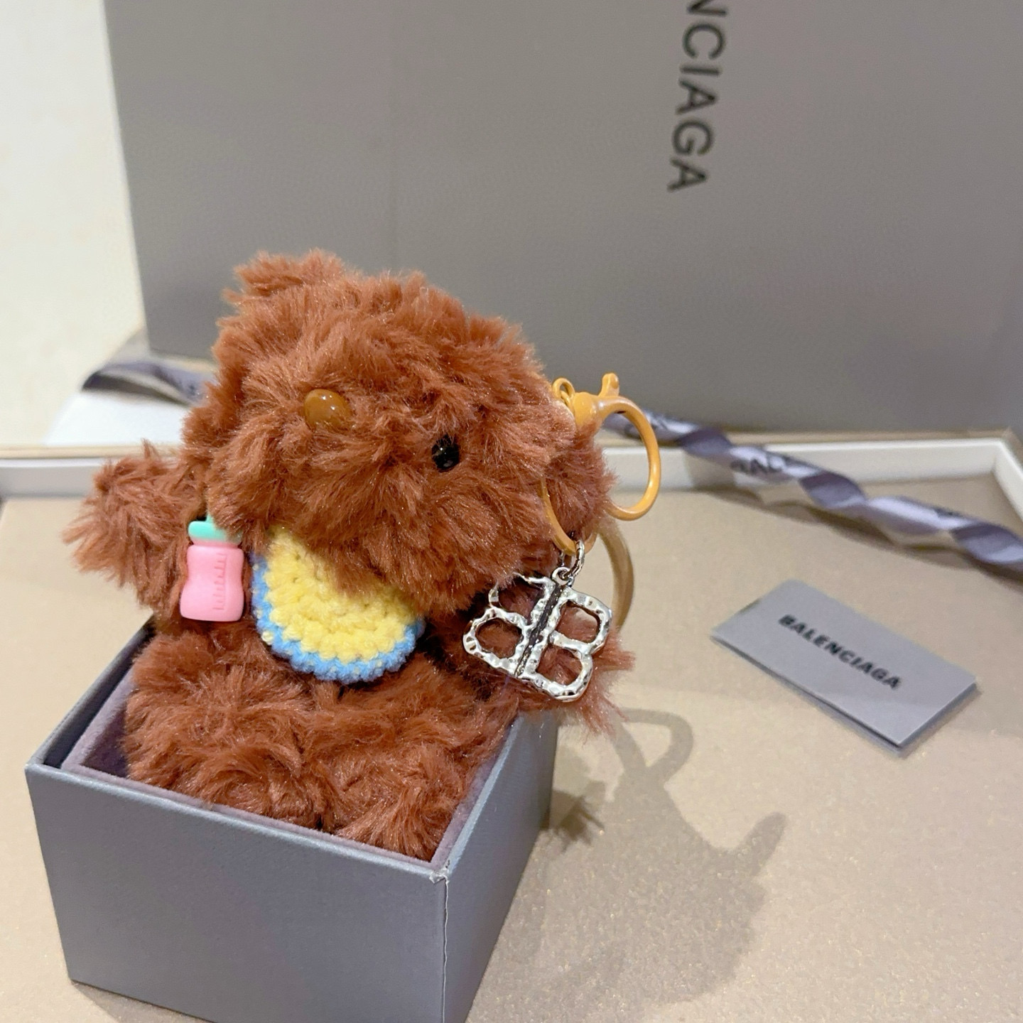 [TOP] BALENCIAGA Keychain - Brown