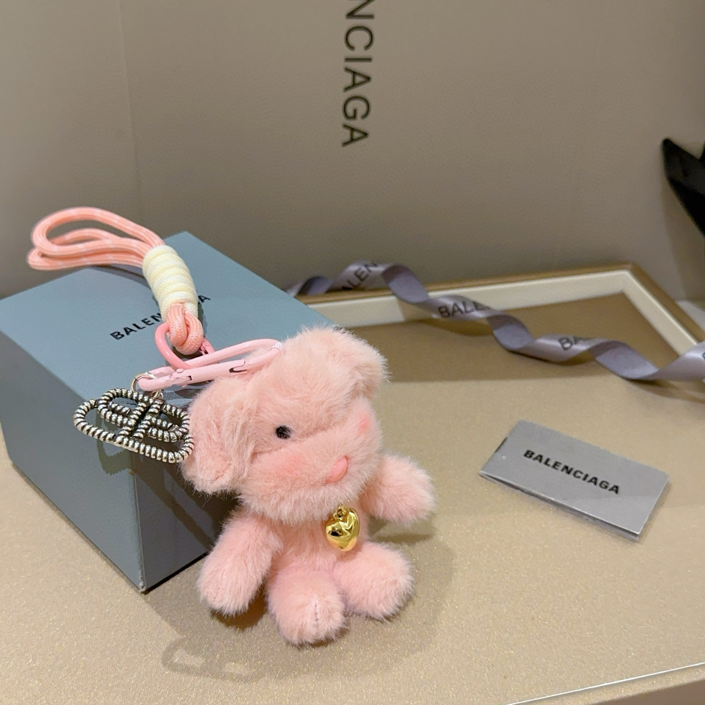[TOP] BALENCIAGA Keychain - Pink