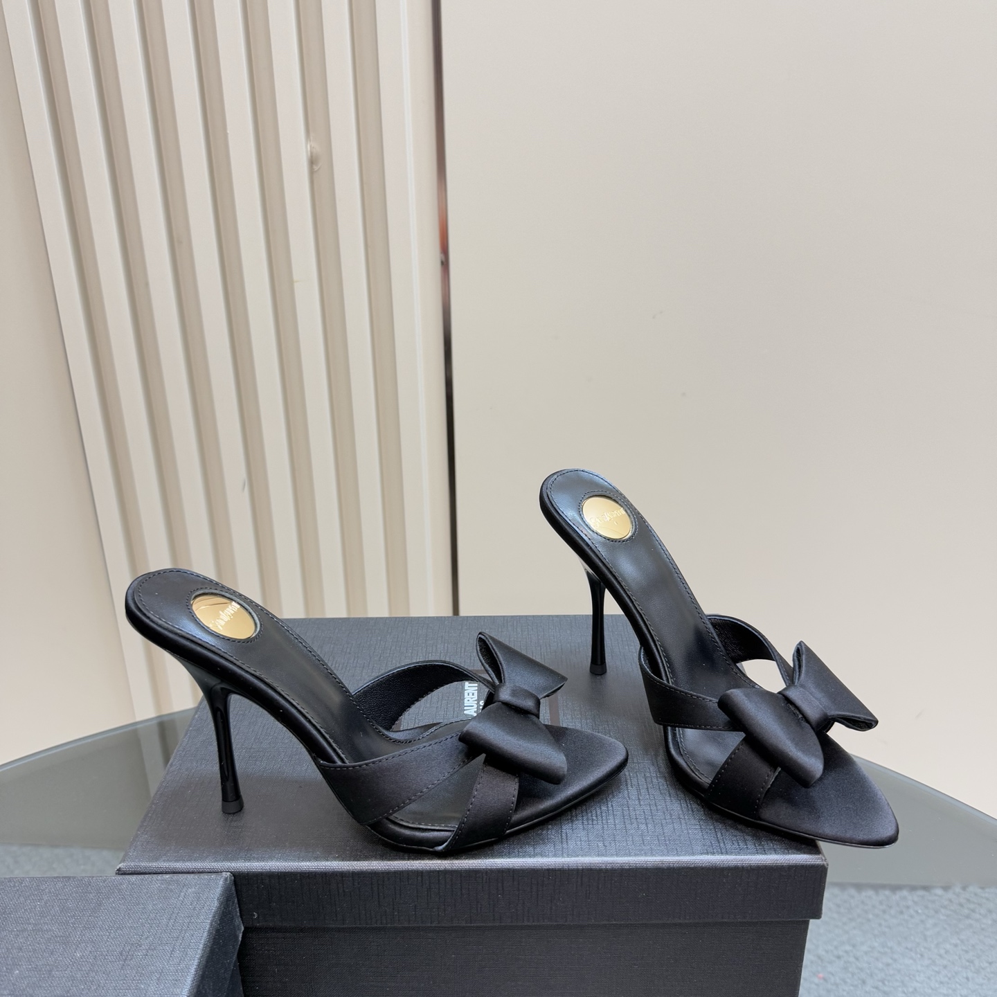 [TOP] Yves Saint Laurent YSL High Heel Slippers - Black