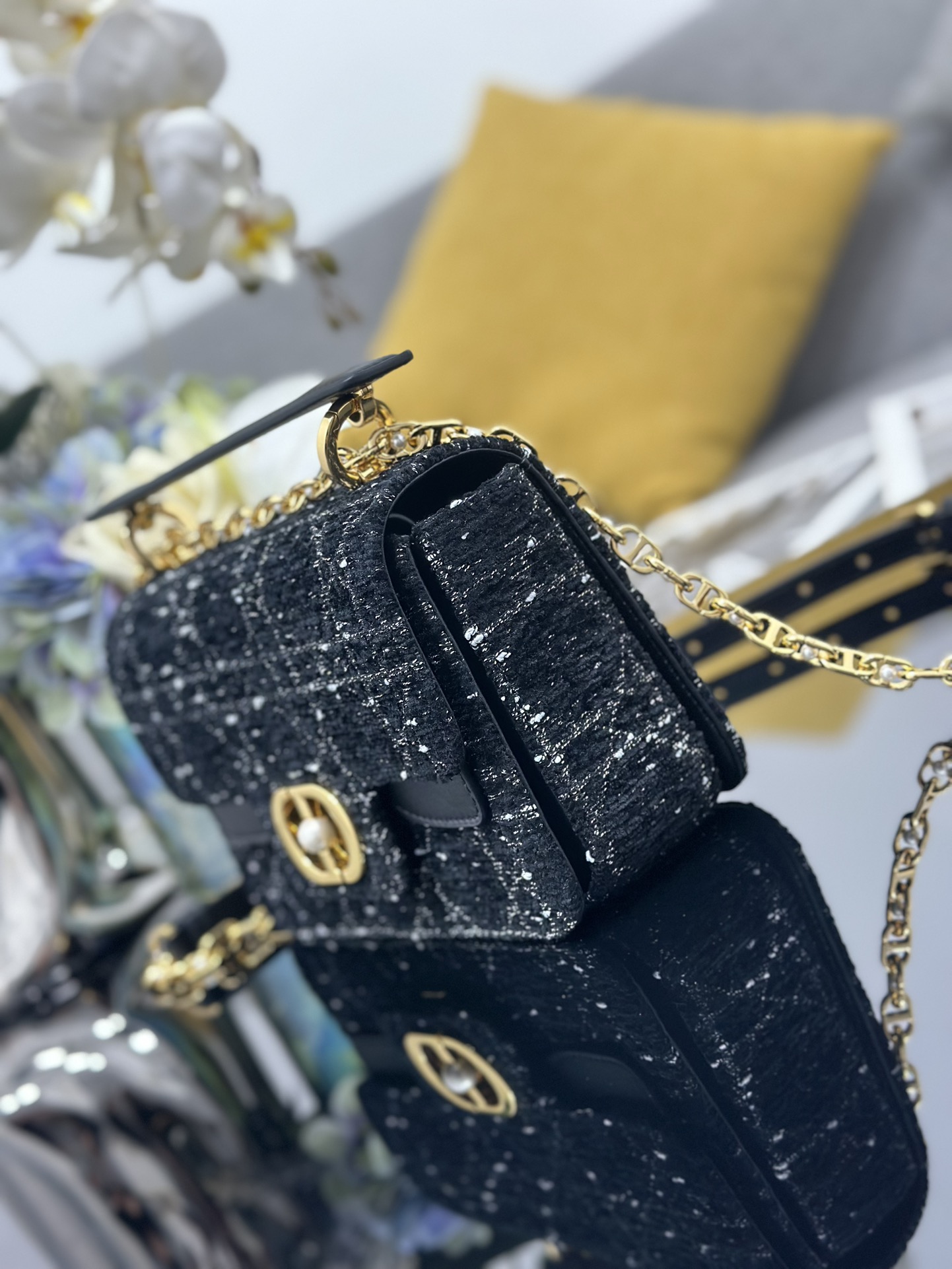 [TOP] Christian Dior Jolie Top Handle Bag Tweed 22x14x8cm - Black