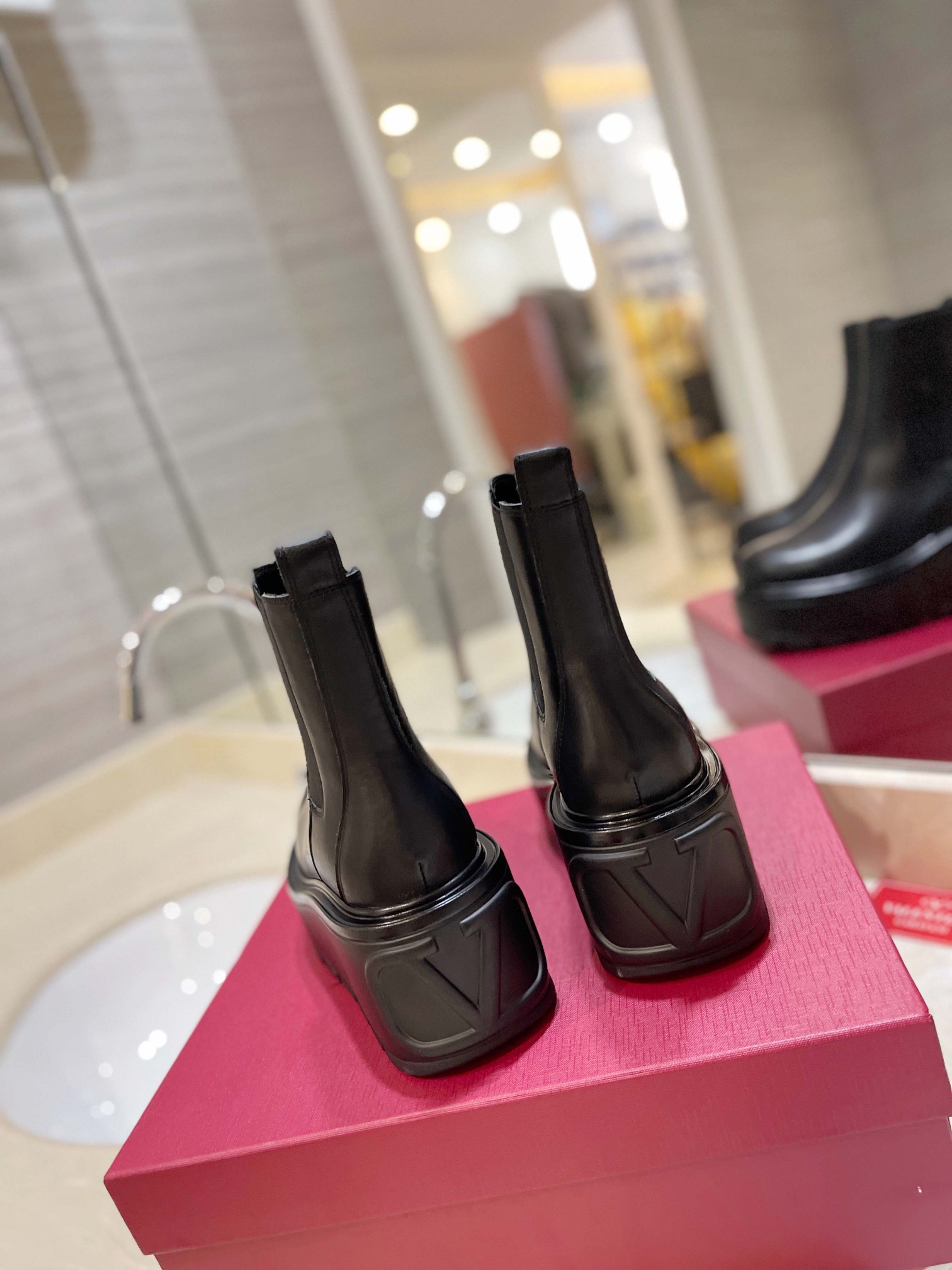 [TOP] VALENTINO 7.5cm High Heel Boots - Black