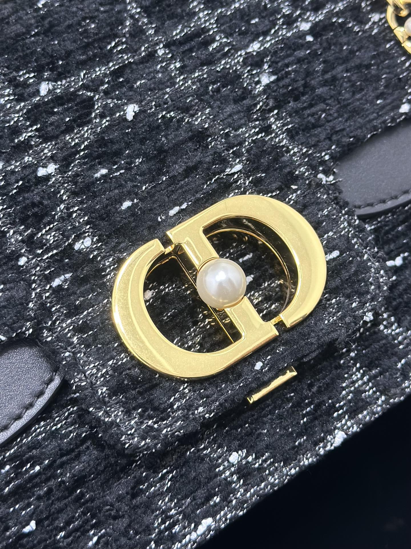 [TOP] Christian Dior Jolie Top Handle Bag Tweed 22x14x8cm - Black