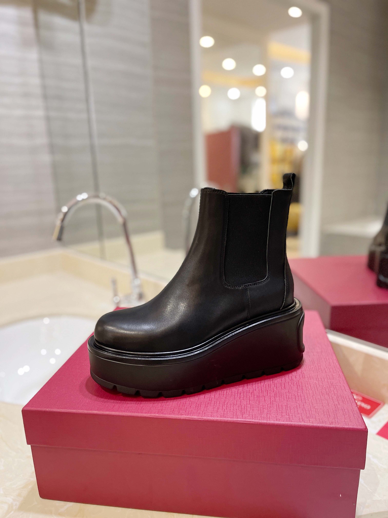 [TOP] VALENTINO 7.5cm High Heel Boots - Black