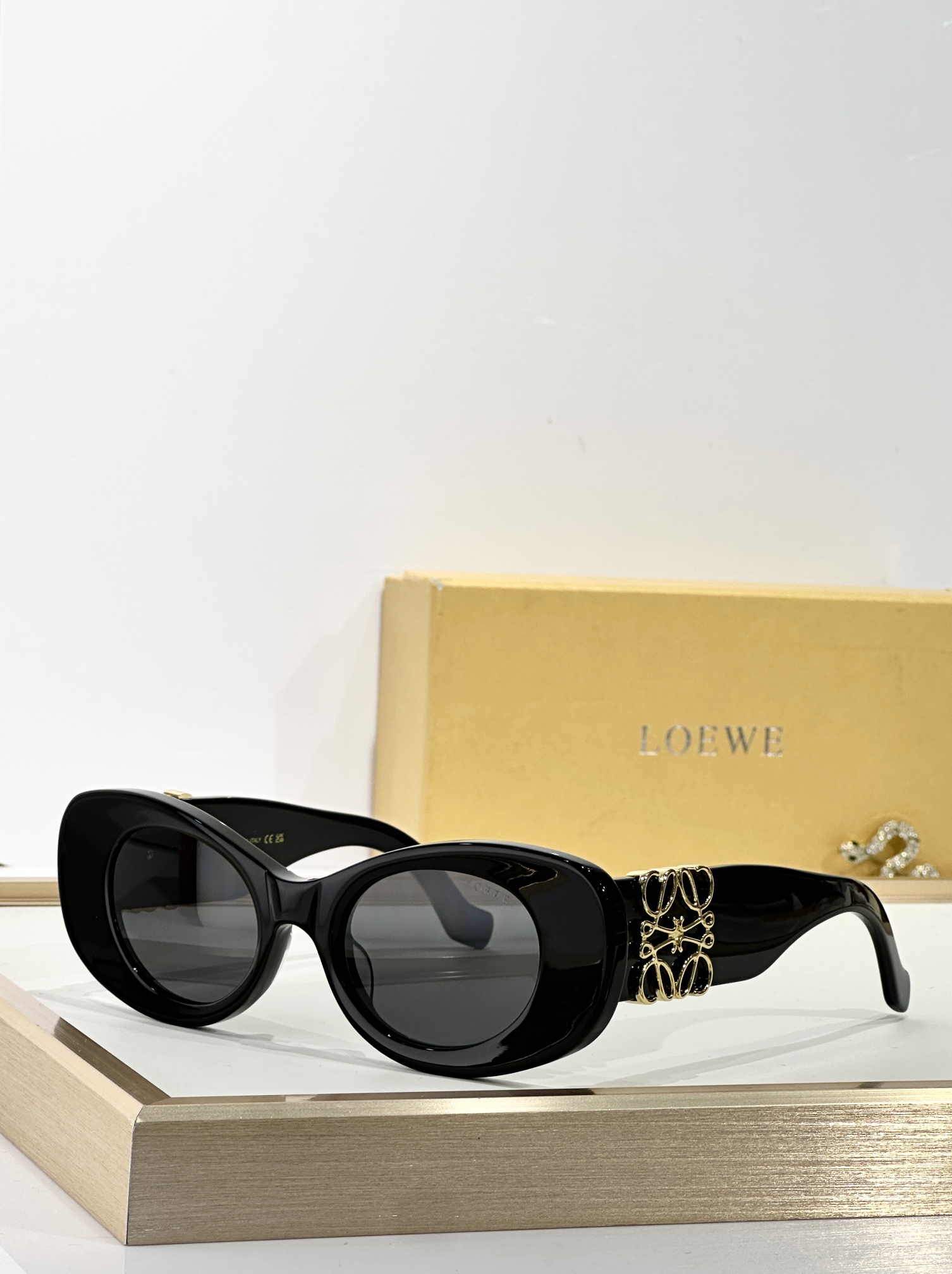 [TOP] LOEWE Sunglasses - 6 Color