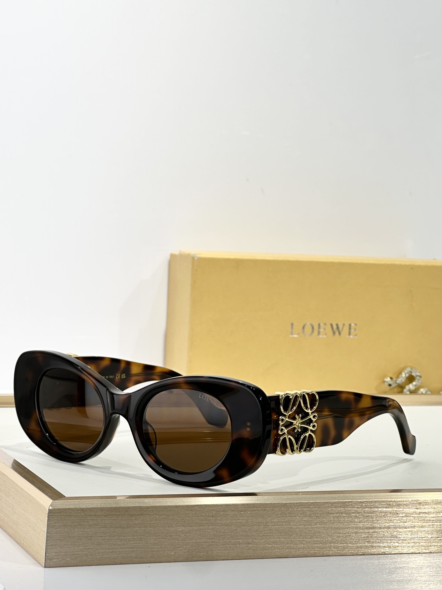 [TOP] LOEWE Sunglasses - 6 Color