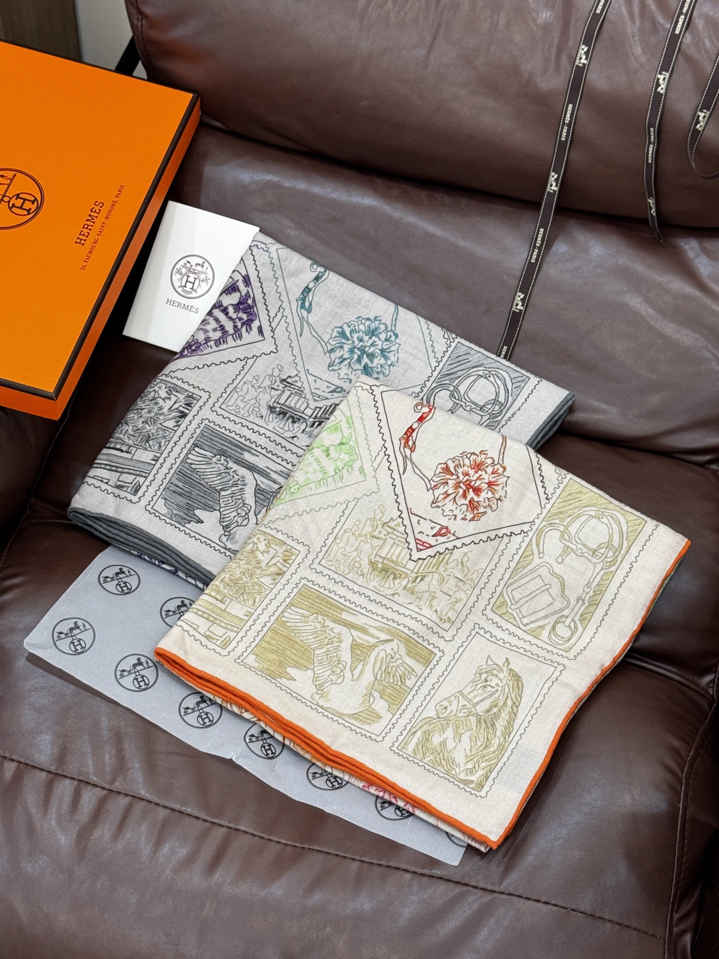 [TOP] HERMES Square Silk and Wool Scarf 140x140cm - 2 Colors