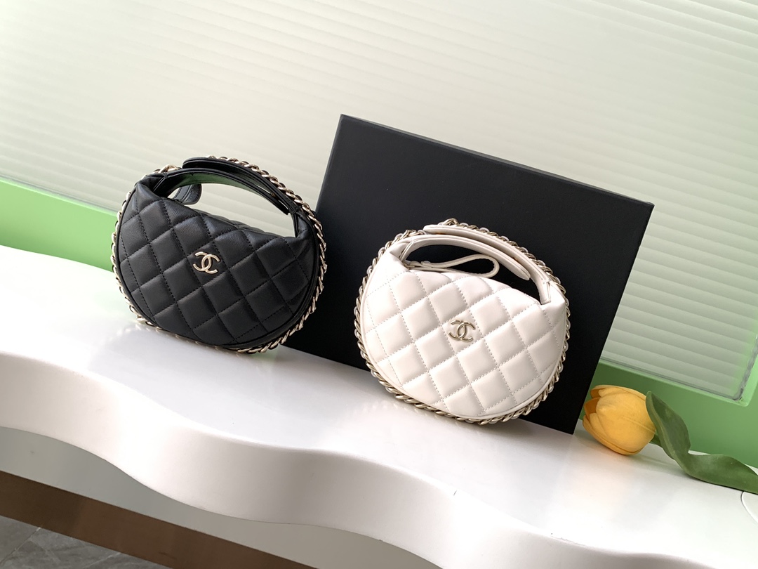 [TOP] CHANEL Chain Bag 16*16*5.5cm - 2 Color