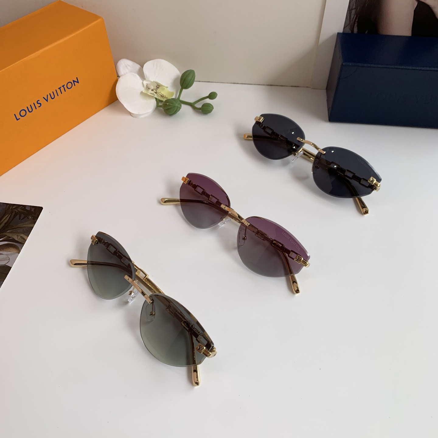 [TOP] Louis Vuitton LV Sunglasses - 3 Colors
