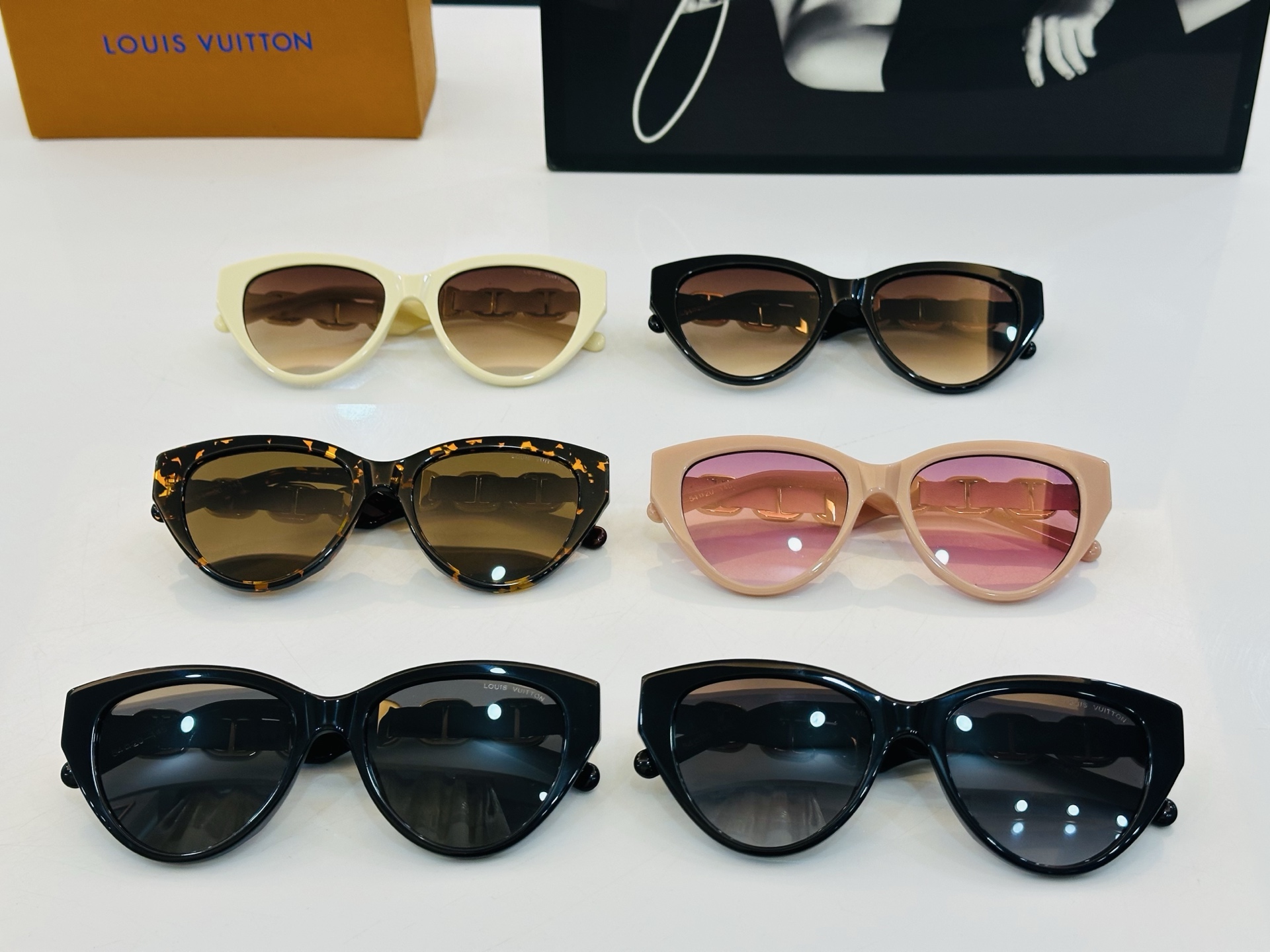 [TOP] Louis Vuitton LV Sunglasses - 6 Colors