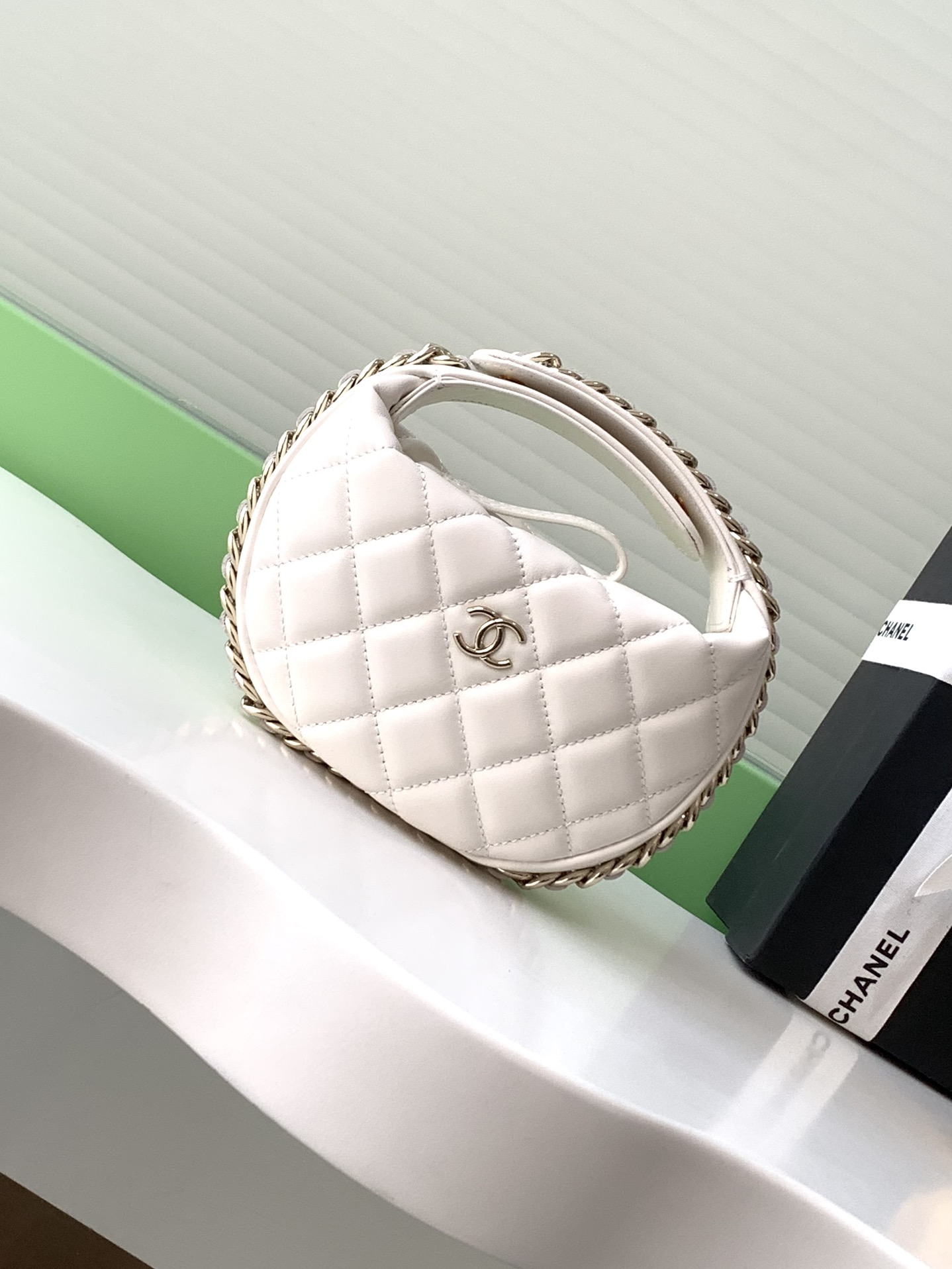 [TOP] CHANEL Chain Bag 16*16*5.5cm - 2 Color