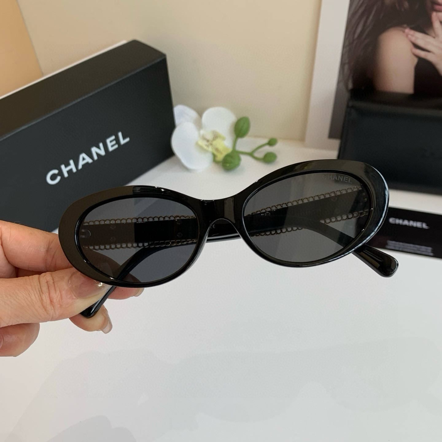 [TOP] CHANEL Sunglasses - 3 Colors