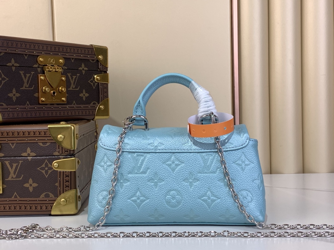 [TOP] Louis Vuitton LV NANO MADELEINE Bag 21× 12.5 × 6cm - Blue