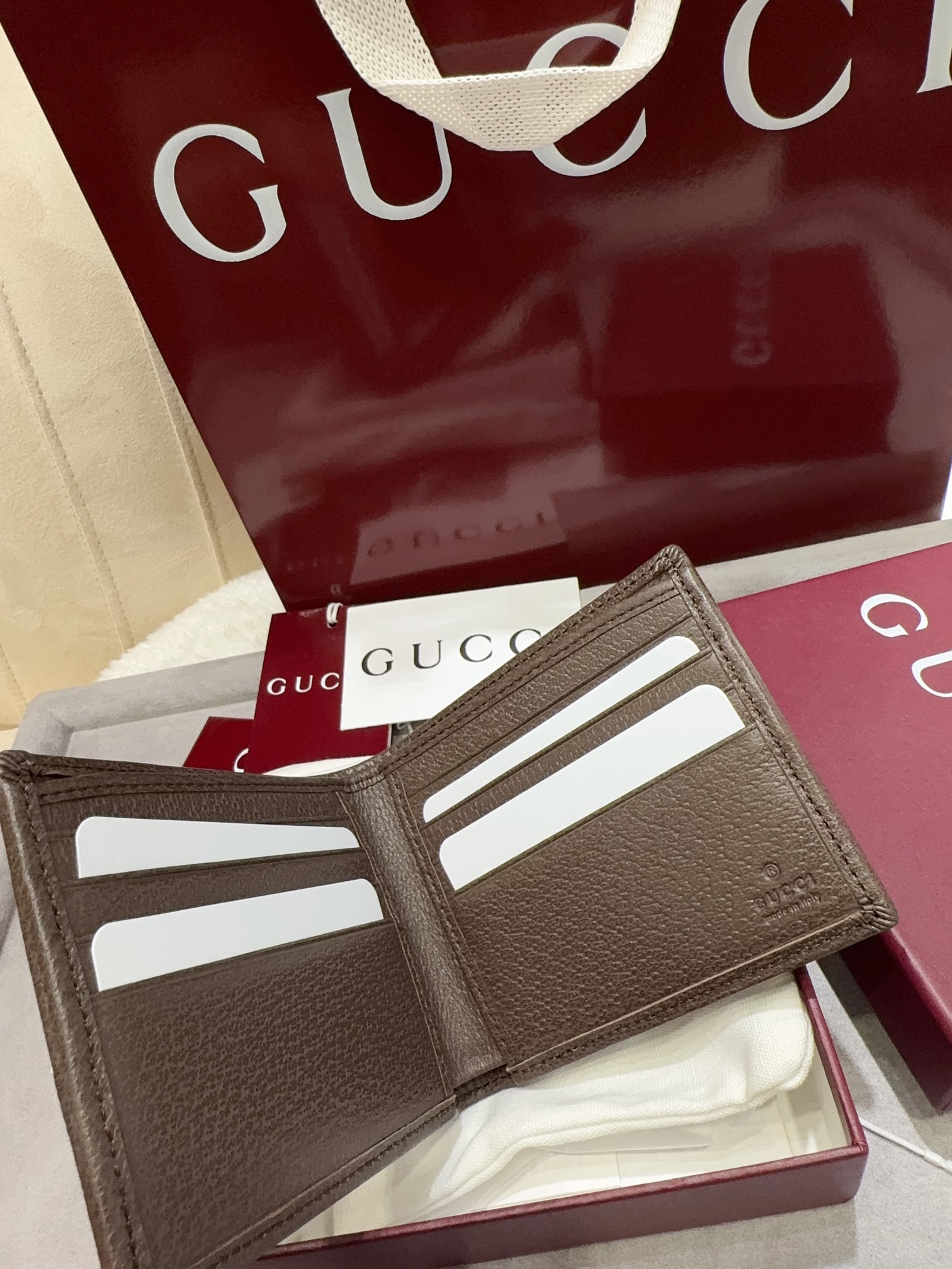 [TOP] GUCCI GG Wallet 9 x 11㎝ -Brown
