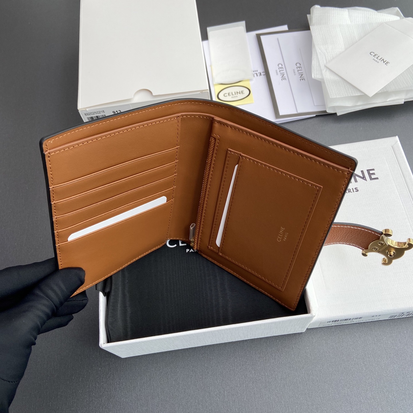 [TOP] CELINE Victoire Calfskin Wallet 14x11.5x2cm - 3 Color