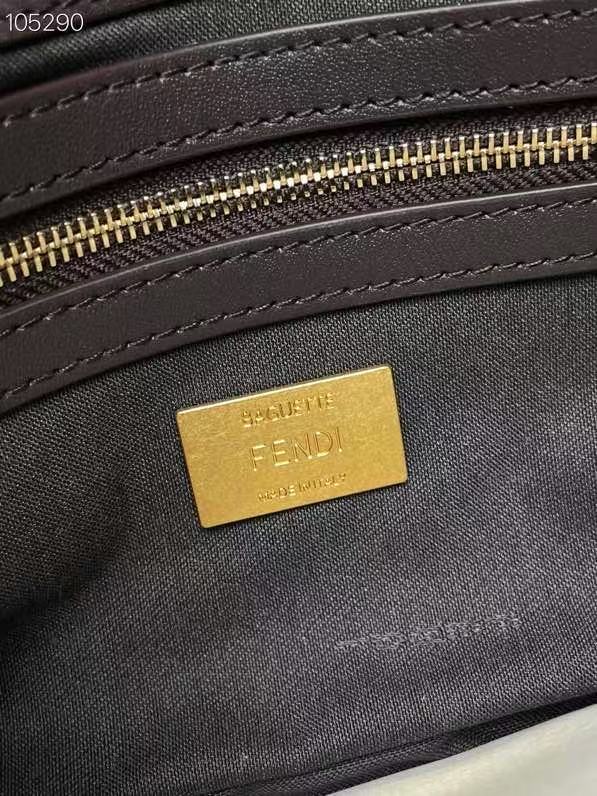 [TOP] FENDI Iconic Baguette Bag 24x14x7cm - Brown