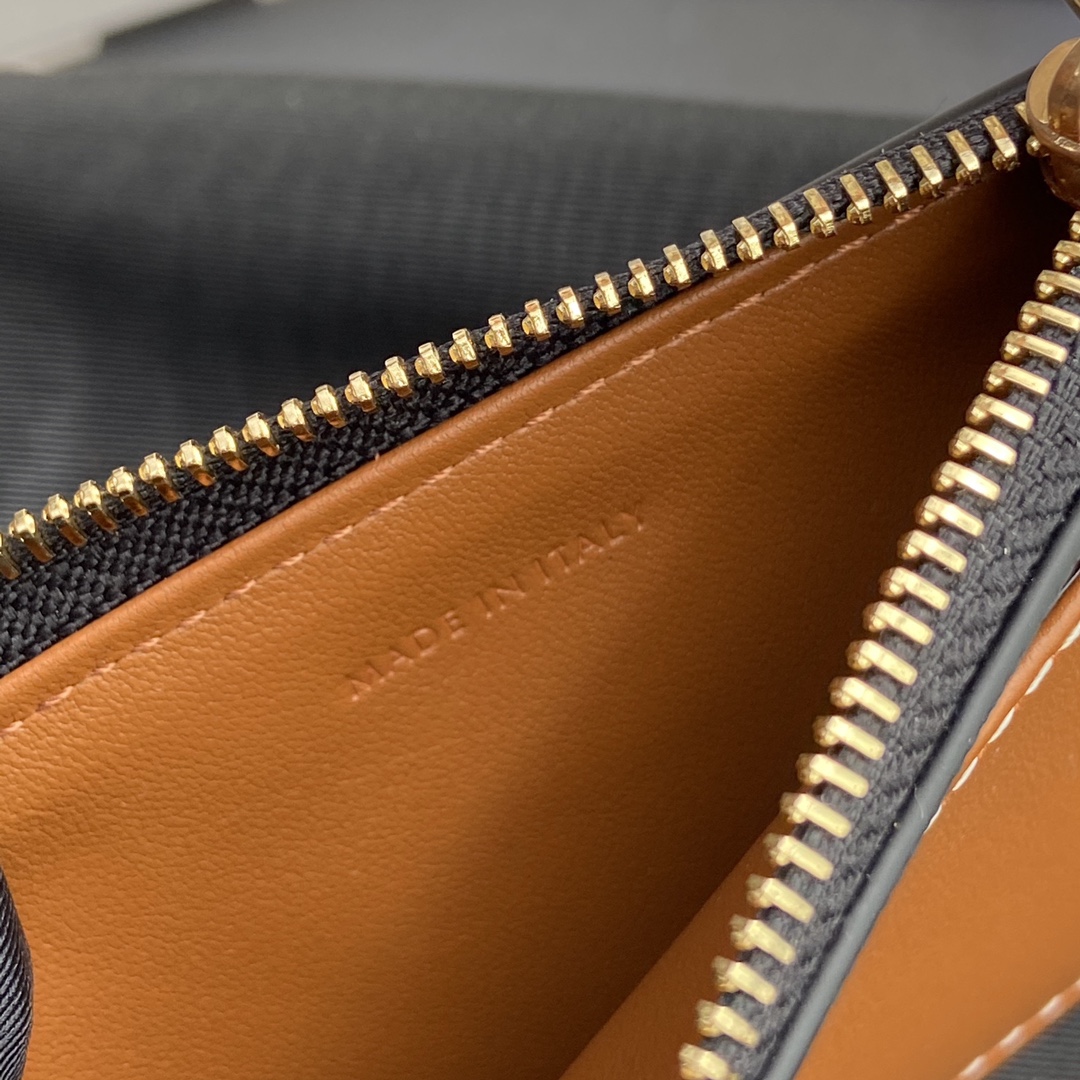 [TOP] CELINE Triomphe Logo Print Leather Card Holder 11.5x7.5cm - Tan/Monogram