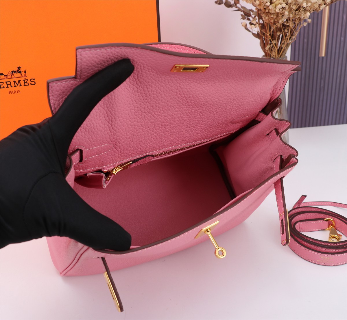 [TOP] HERMES Kelly Togo Leather 25cm - Rose Sakura & GHW/SHW