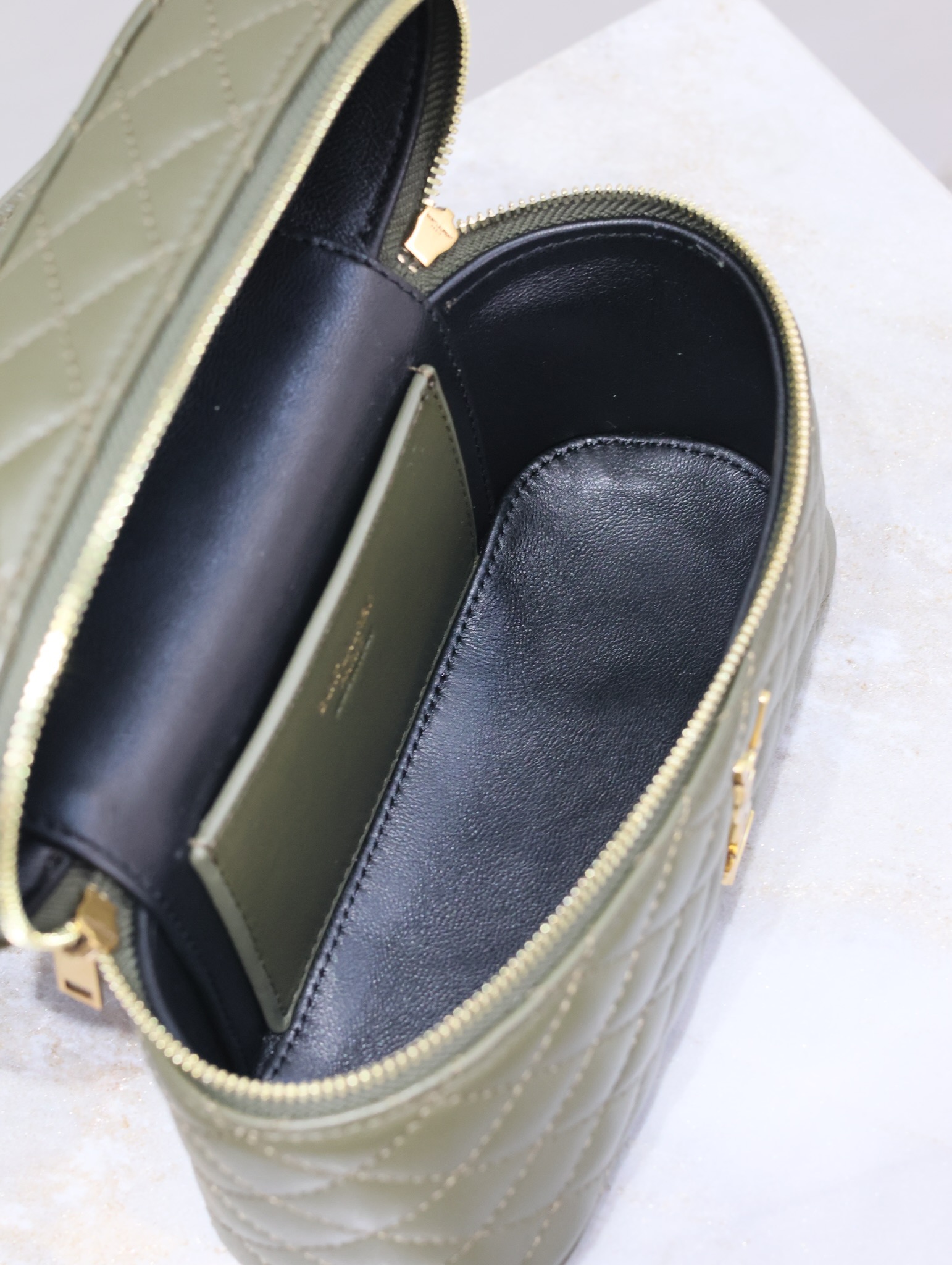 [TOP] Yves Saint Laurent YSL Gaby Mini Makeup Bag 18x11x6.5cm - Green&GWH