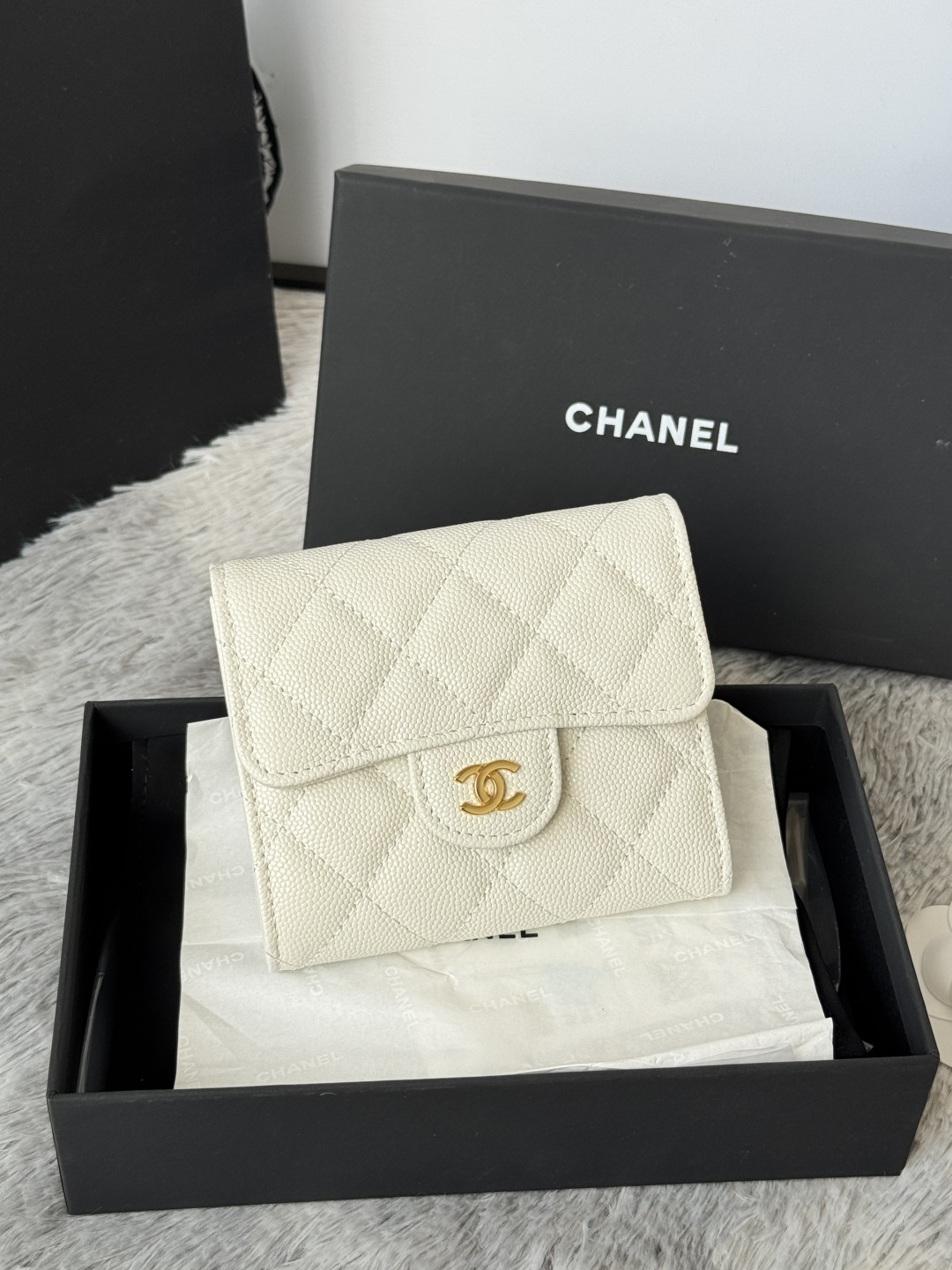 [TOP] CHANEL Wallet Cowhide 10.5*11.5*3cm - White