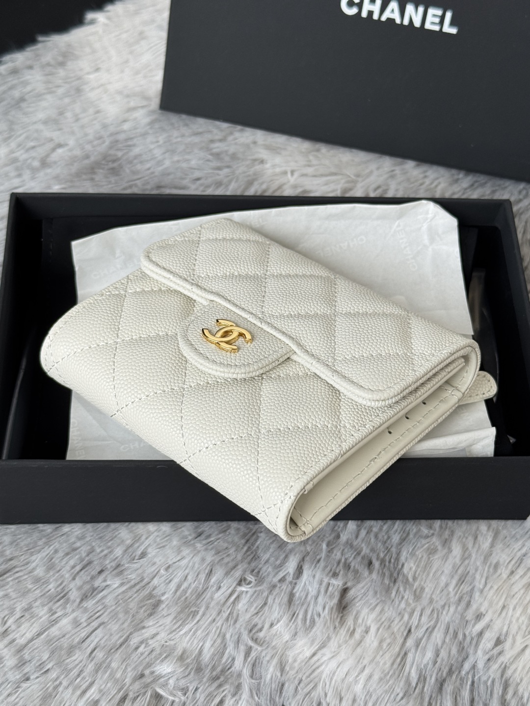 [TOP] CHANEL Wallet Cowhide 10.5*11.5*3cm - White