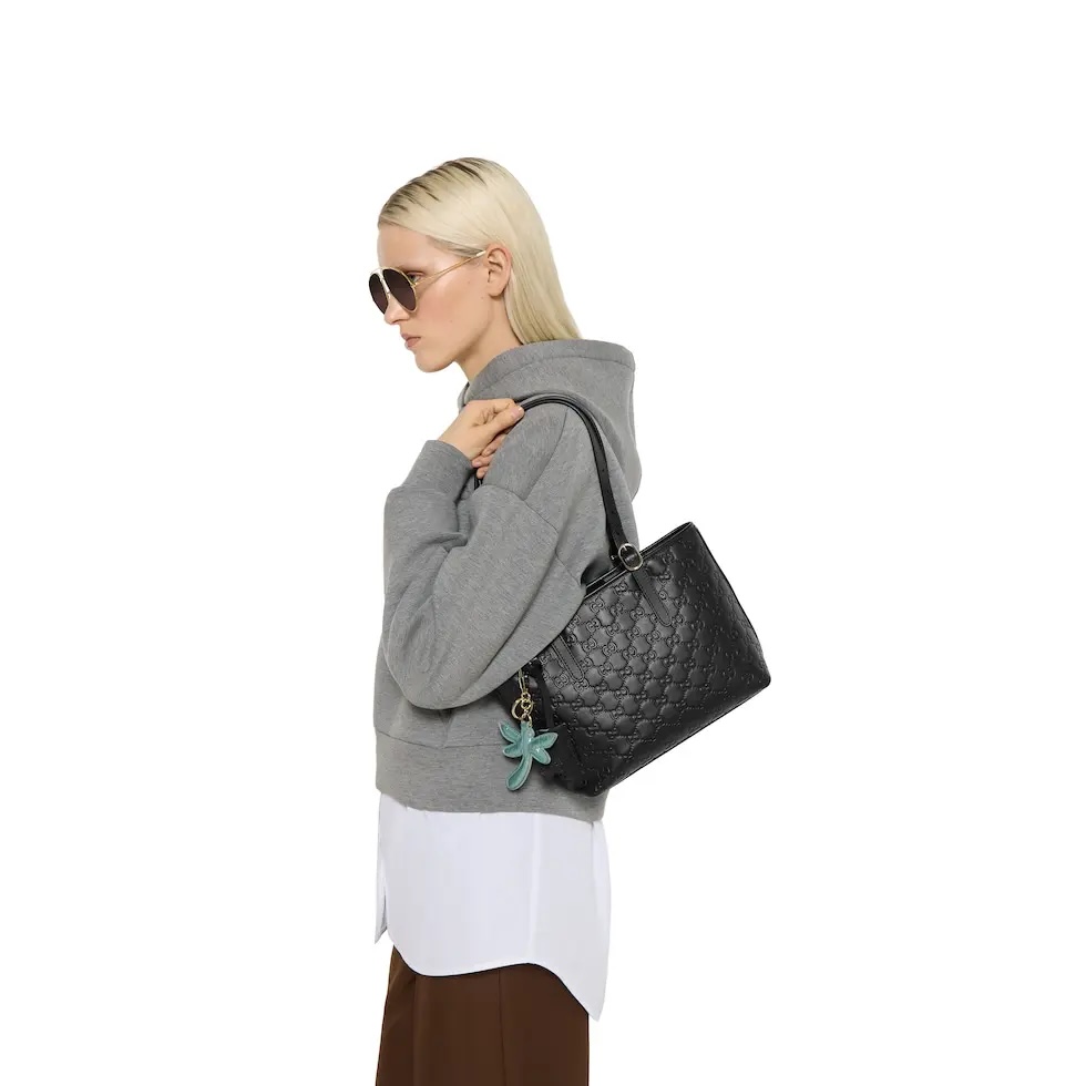 [TOP] GUCCI GG Emblem Handbag 25 x 20 x 10 cm - Black