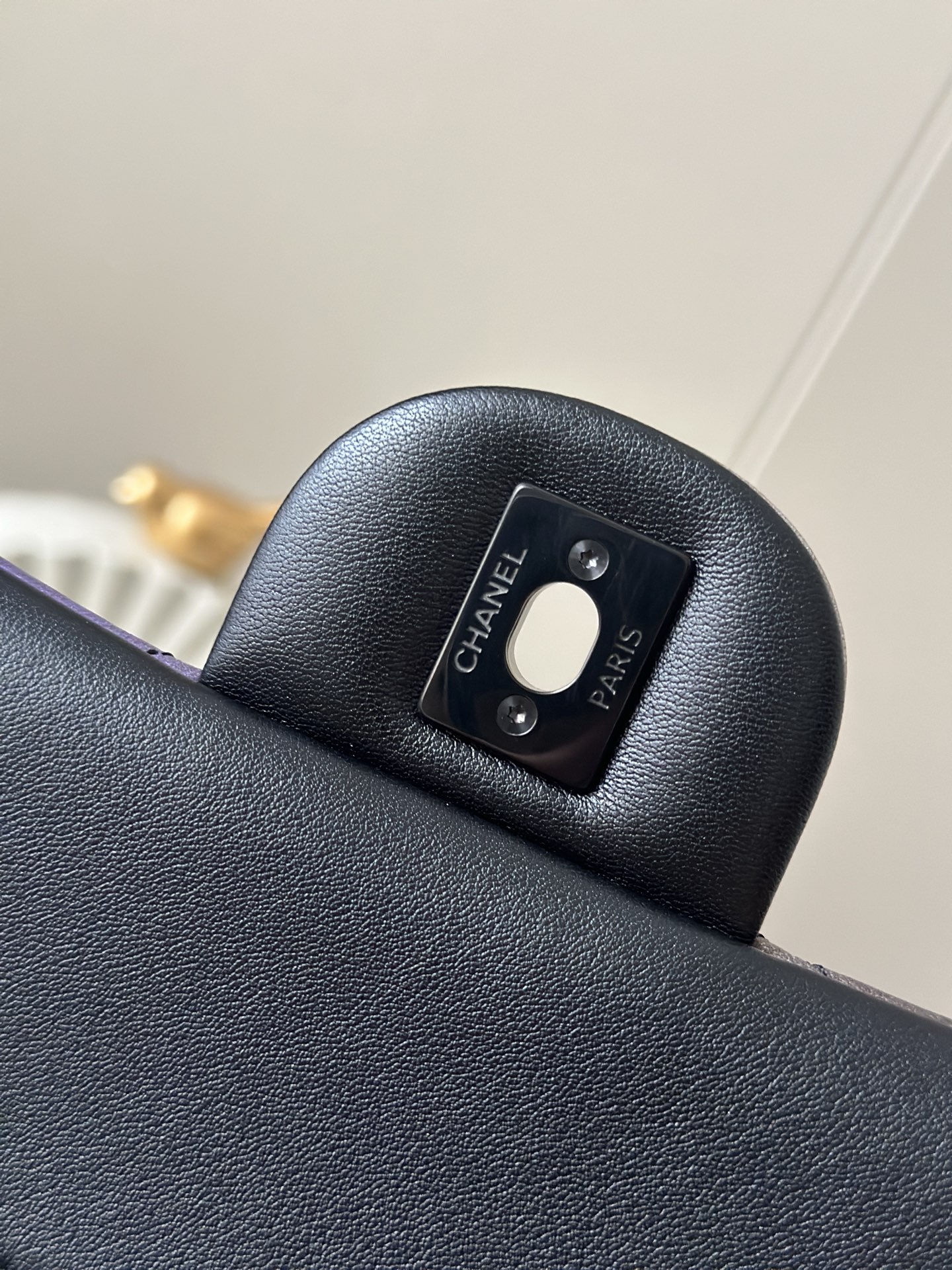 [TOP] CHANEL Cowhide Flap Bag 25cm - Black and Purple