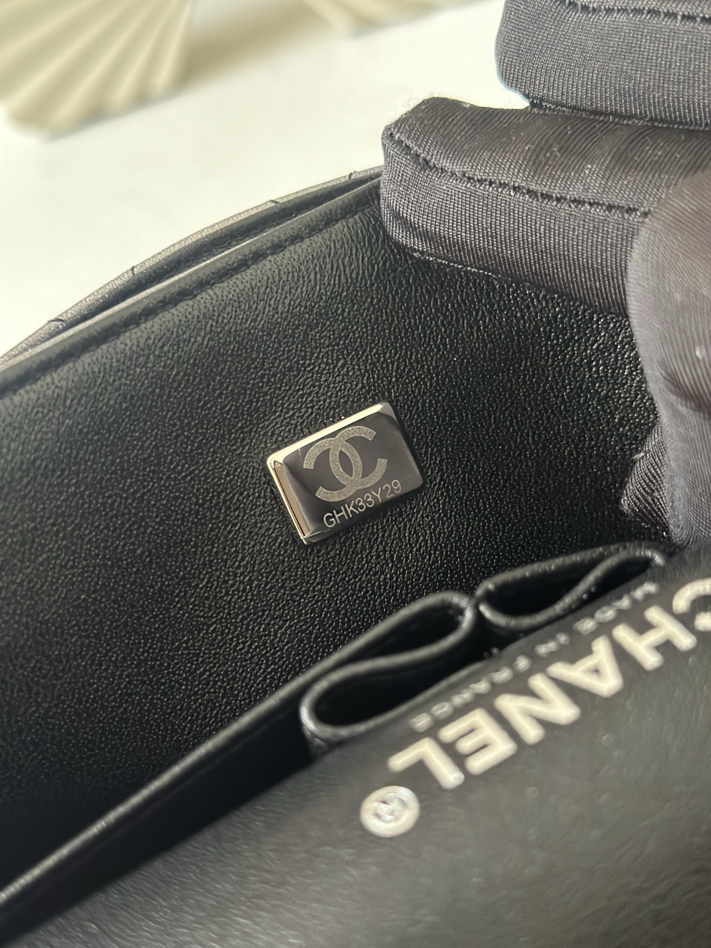 [TOP] CHANEL Cowhide Flap Bag 25cm - Black and Purple