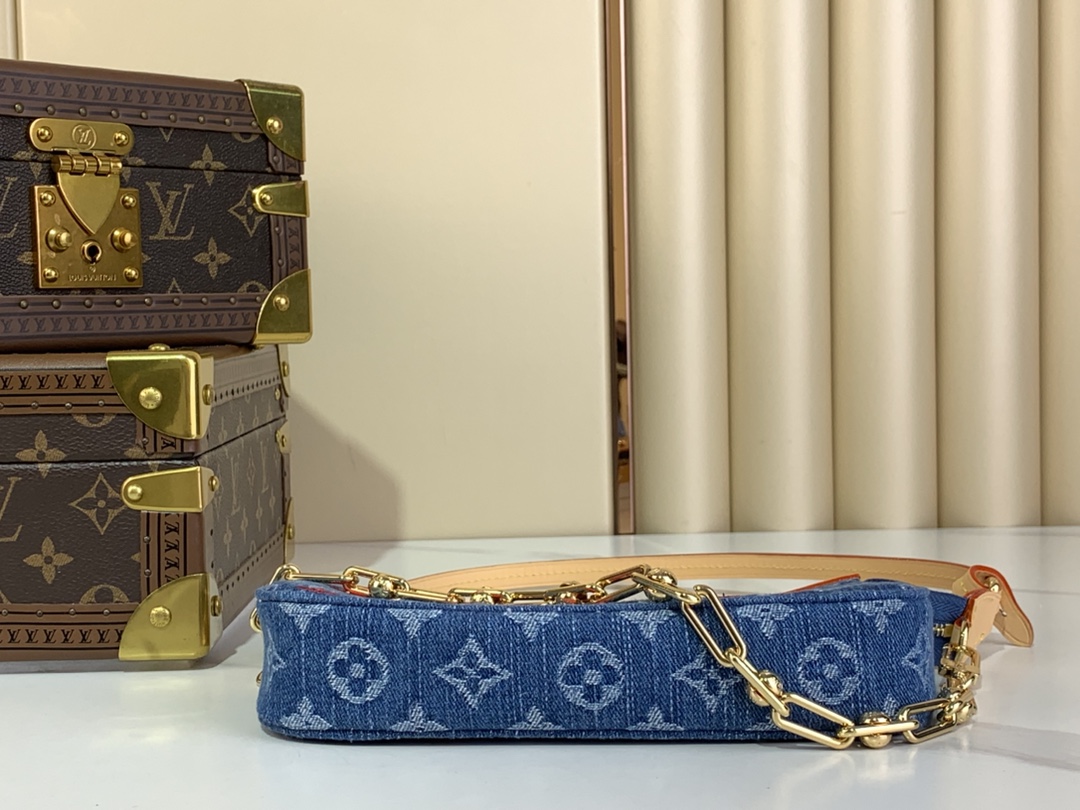 [TOP] Louis Vuitton LV Multi Pochette Accessoires Handbag 13 x 4 x 22 cm - Blue