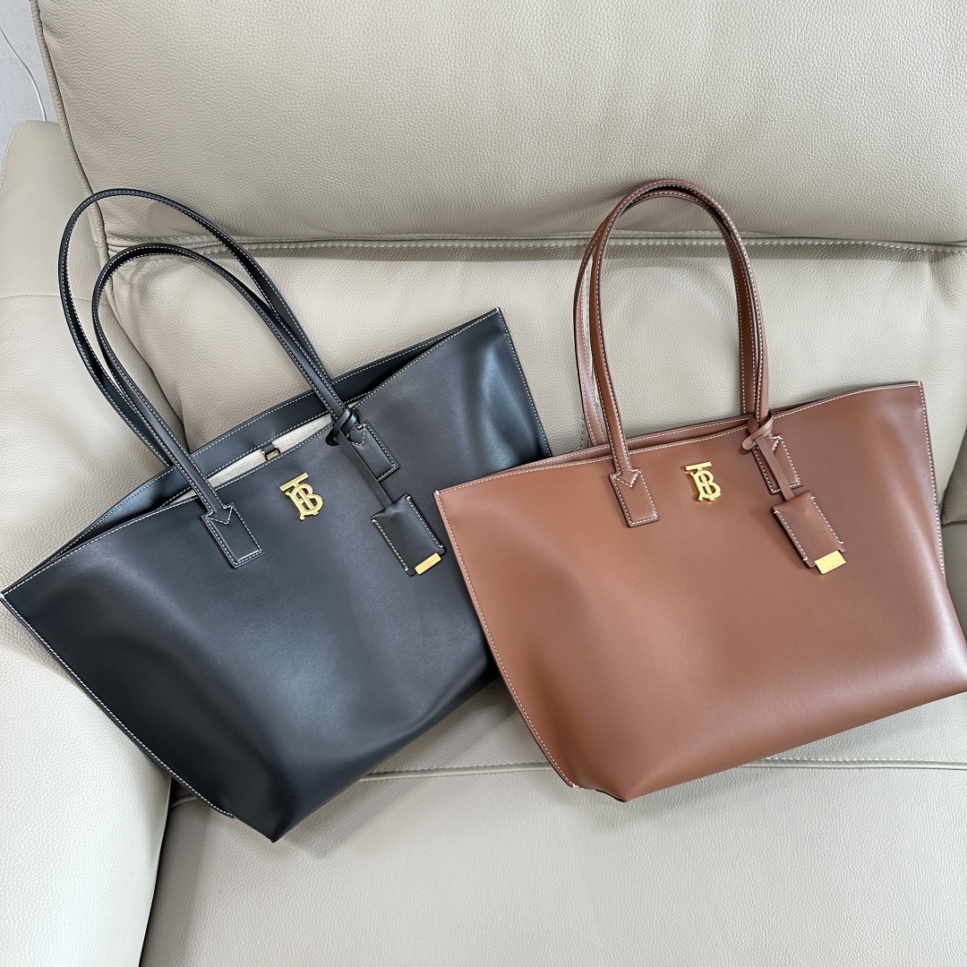 [TOP] BURBERRY Tote Bag 34 x 14 x 28cm - 2 Colors