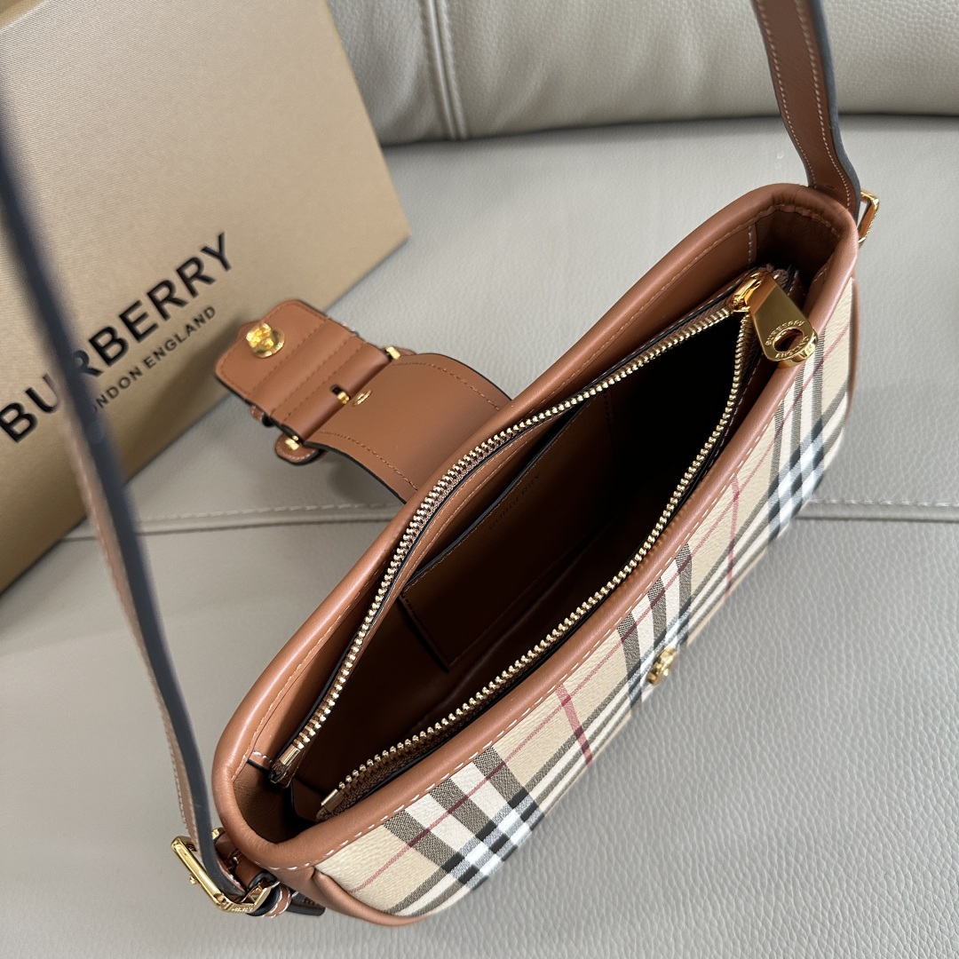 [TOP] BURBERRY Bag 26 x 6 x 12 cm - Brown