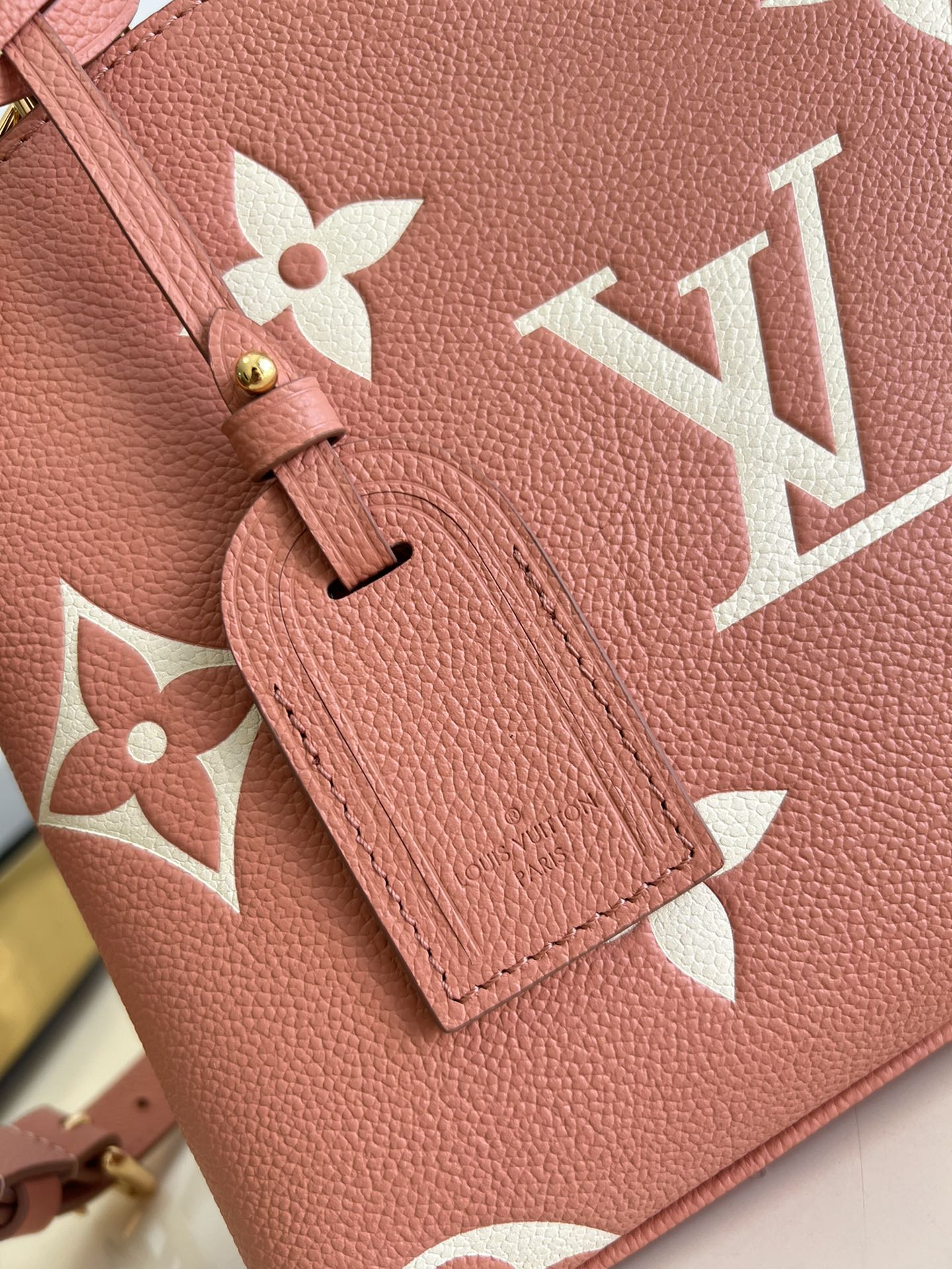 [TOP] Louis Vuitton LV Grand Palais Handbag 29 x 18 x 12.5 cm /34 x 24 x 15 cm - Pink