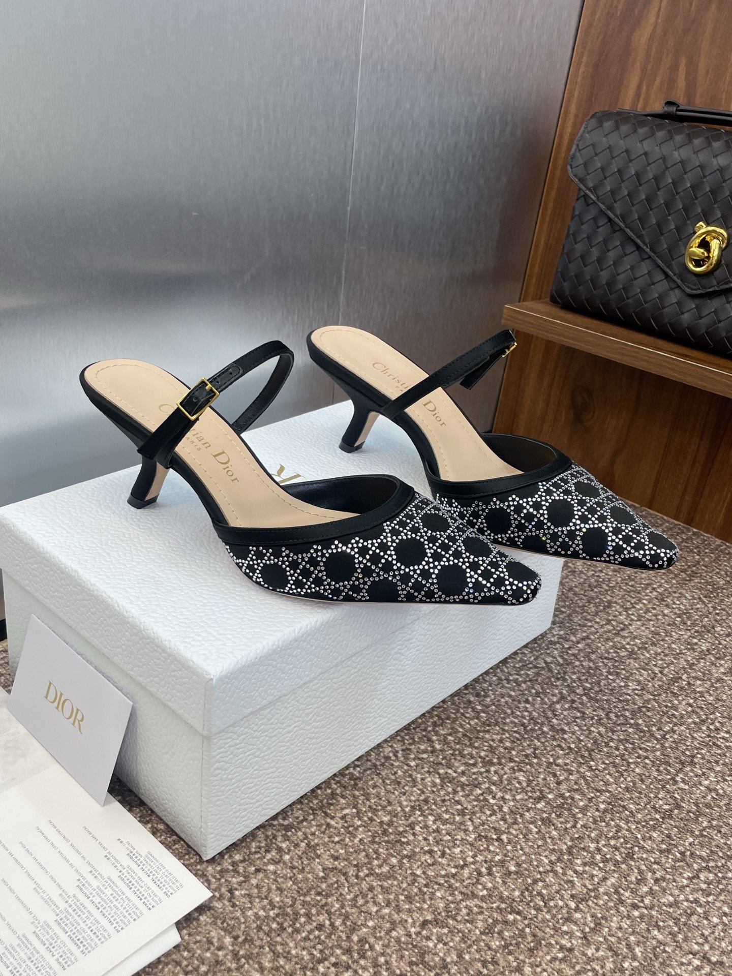 [TOP] Christian Dior Capture CD 6.5/9.5cm Heels Sandals - 2 Color