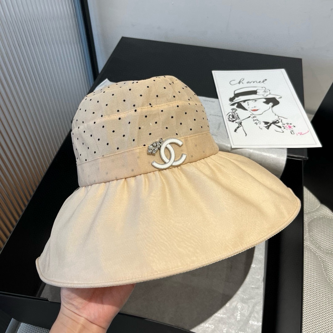[TOP] CHANEL Hat - Khaki