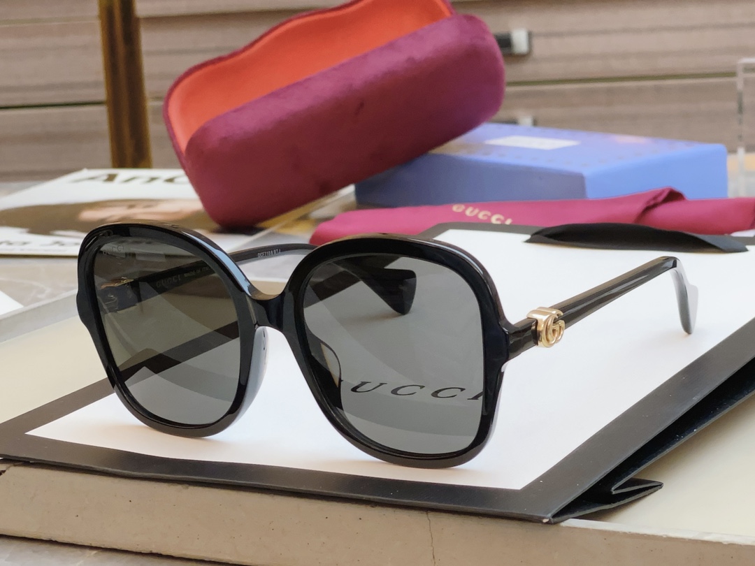 [TOP] GUCCI Sunglasses - 4 Colour