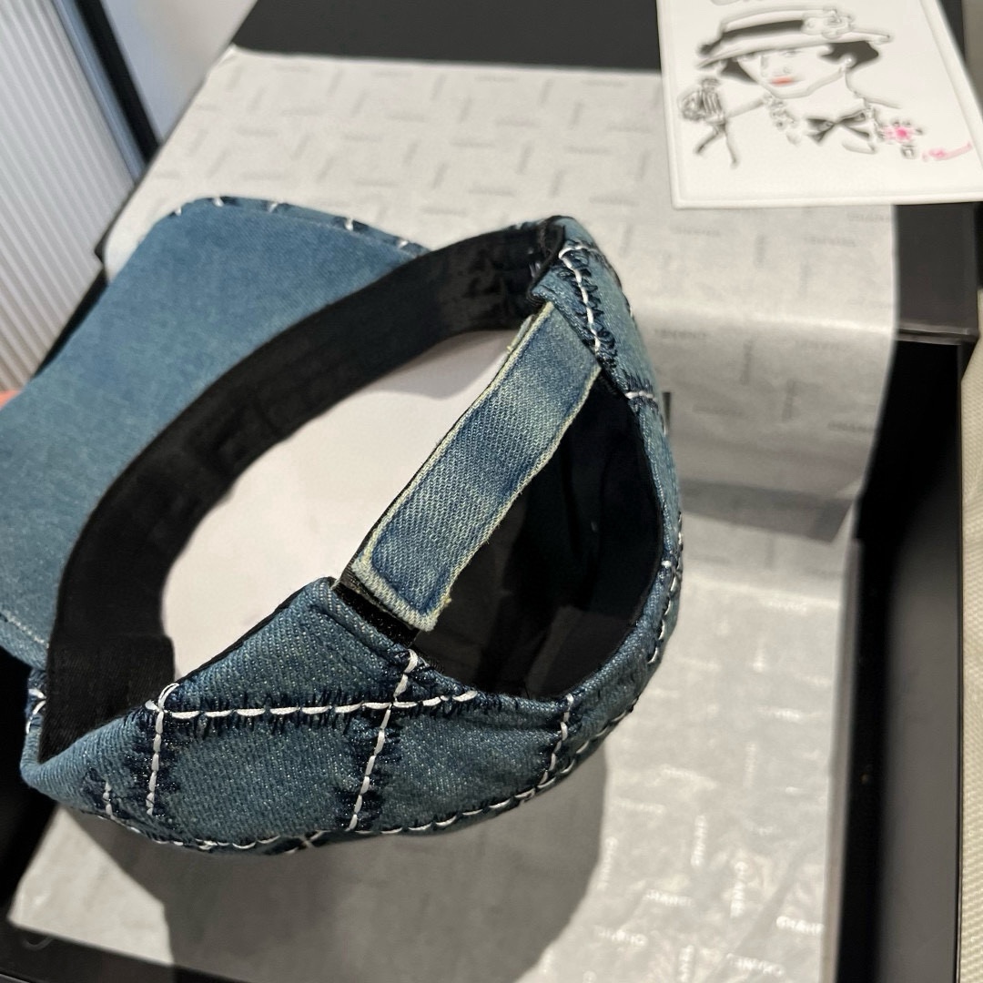 [TOP] CHANEL Baseball Cap - Blue