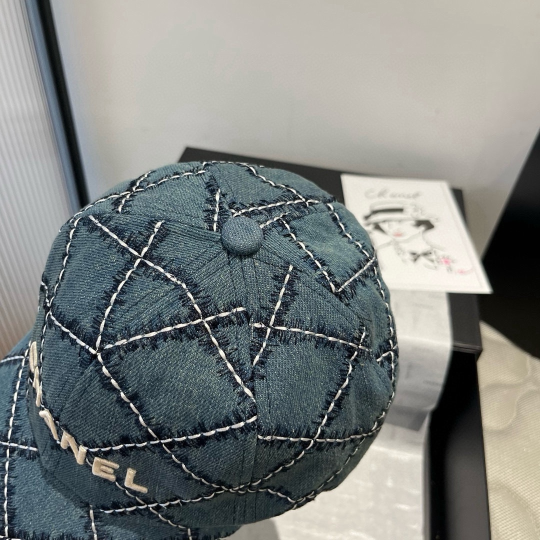 [TOP] CHANEL Baseball Cap - Blue