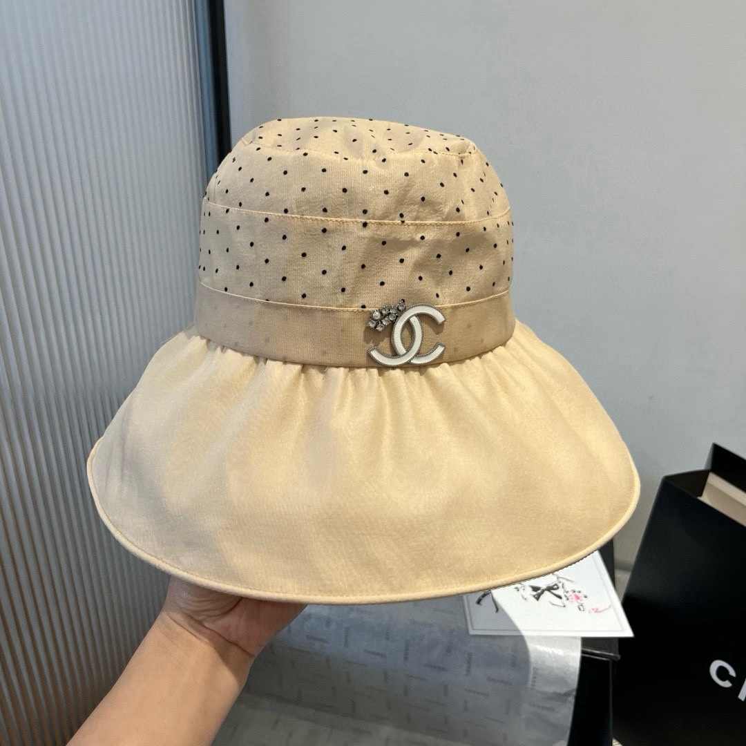 [TOP] CHANEL Hat - Khaki
