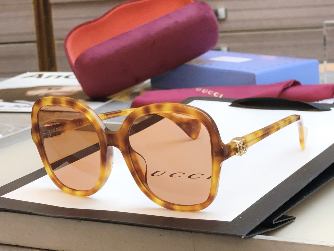 [TOP] GUCCI Sunglasses - 4 Colour