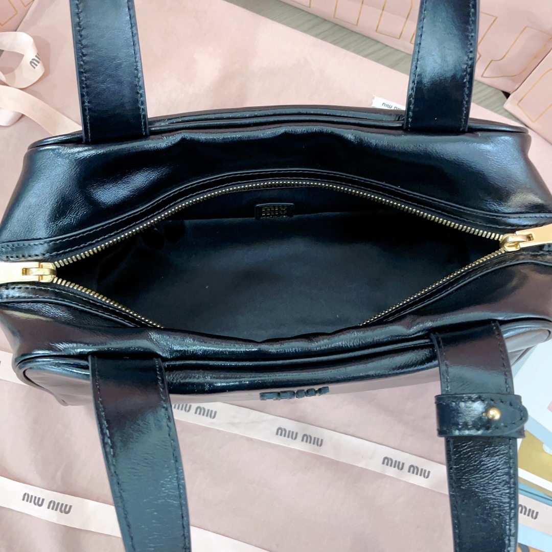 [TOP] Miu Miu Cowhide  Bowling Bag 28X15X13CM - Black