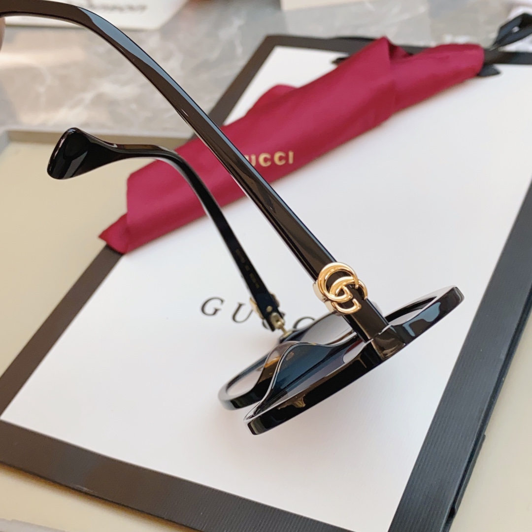 [TOP] GUCCI Sunglasses - 4 Colour