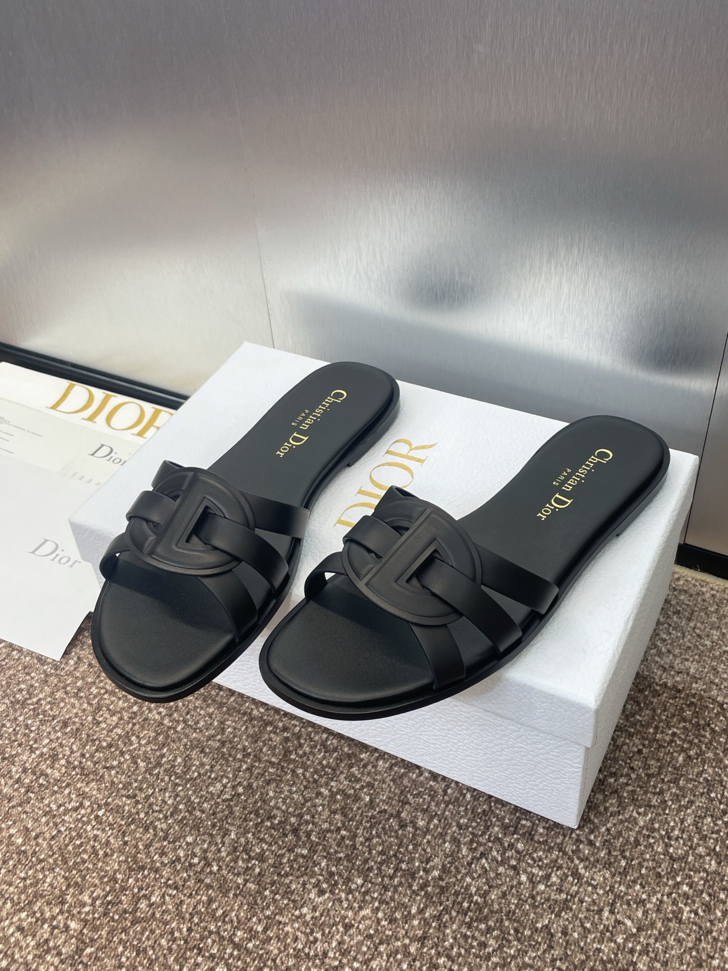 [TOP] Christian Dior D-Club Flat Slippers Calfskin - 7 Color