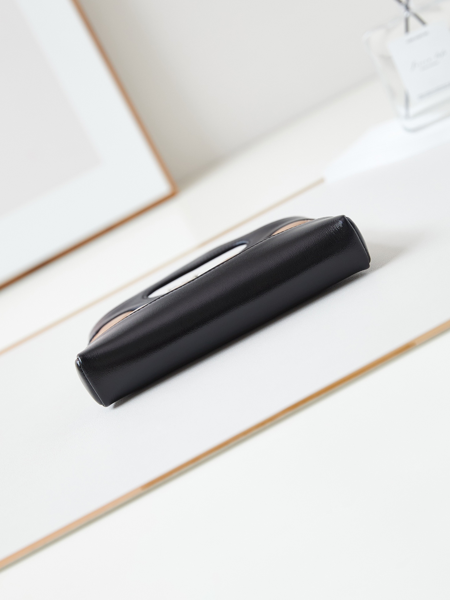 [TOP] CHANEL 31 Hobo Bag 17.5x20.5x4 cm - Black/Brown