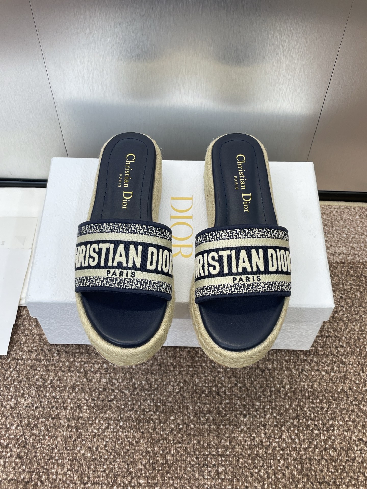 [TOP] Christian Dior Ivieta Dway 4cm Thick-soled Slippers - 5 Color