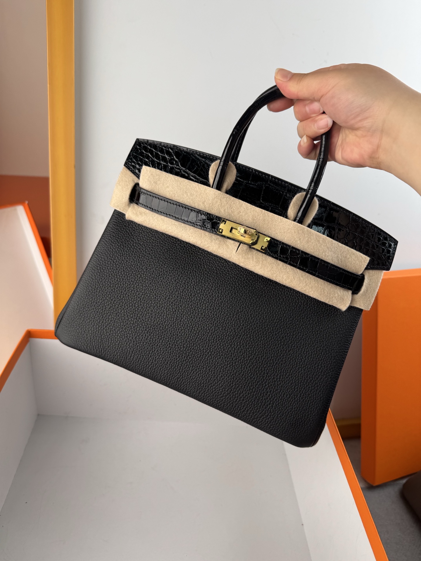 [TOP] HERMES Touch Birkin Leather 25/30 cm - Black & GHW/SHW