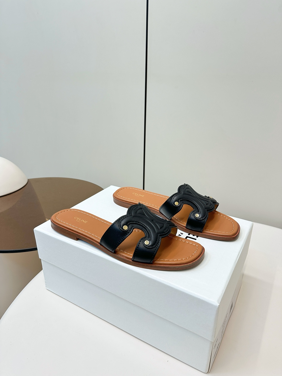 [TOP] CELINE Classic Calfskin Slippers - 4 Colors