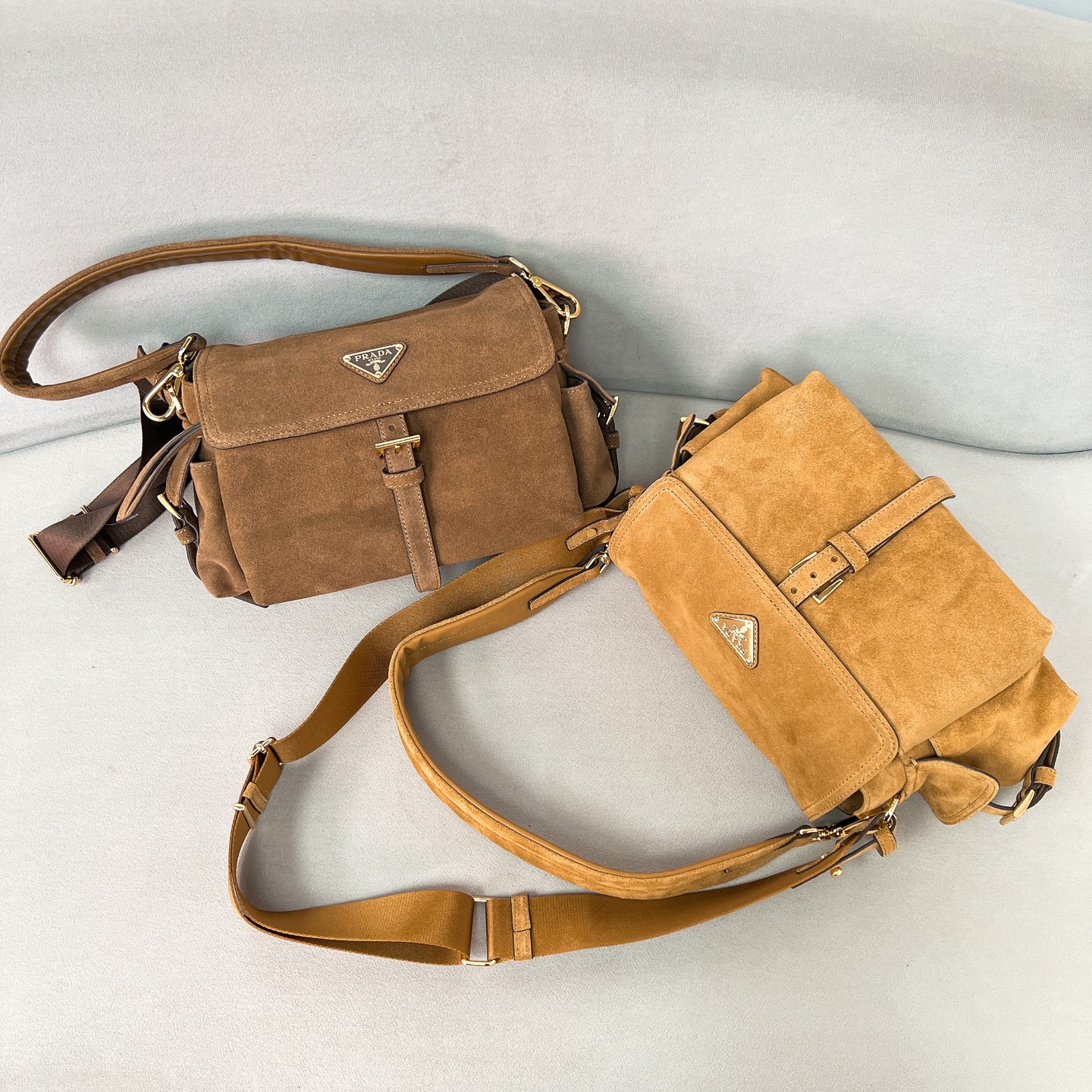 [TOP] PRADA Explore Messenger Bag Suede 30x14x10cm - 2 Colors