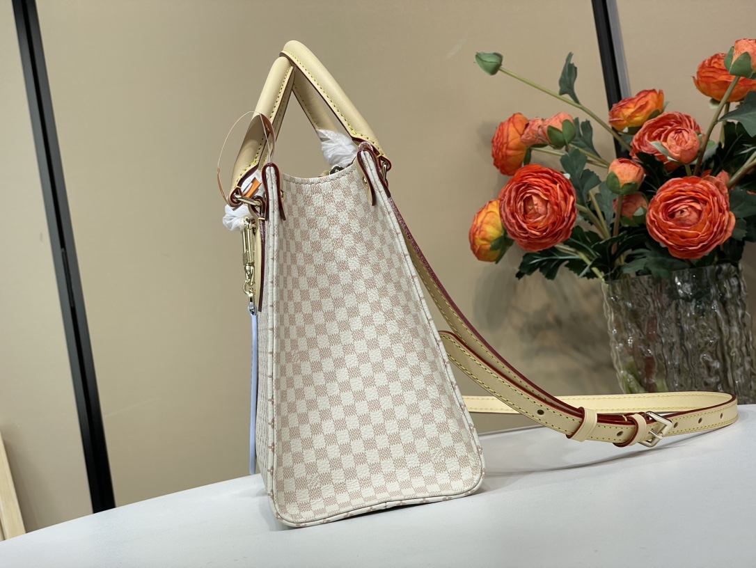 [TOP] Louis Vuitton LV  On The Go Small Handbag 25x19x11.5cm - Beige