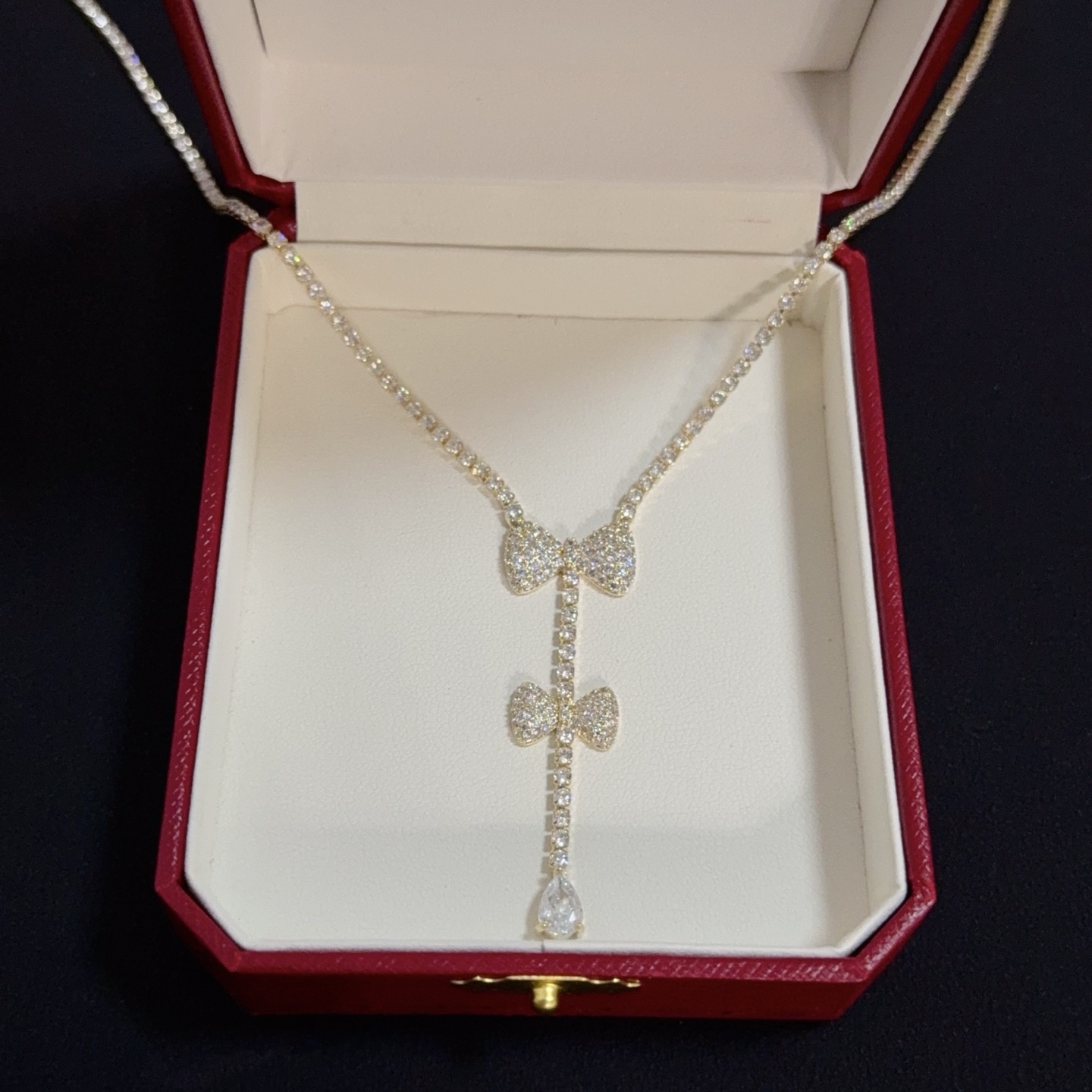 [TOP] Cartier Necklace Studded with Diamonds - Gold